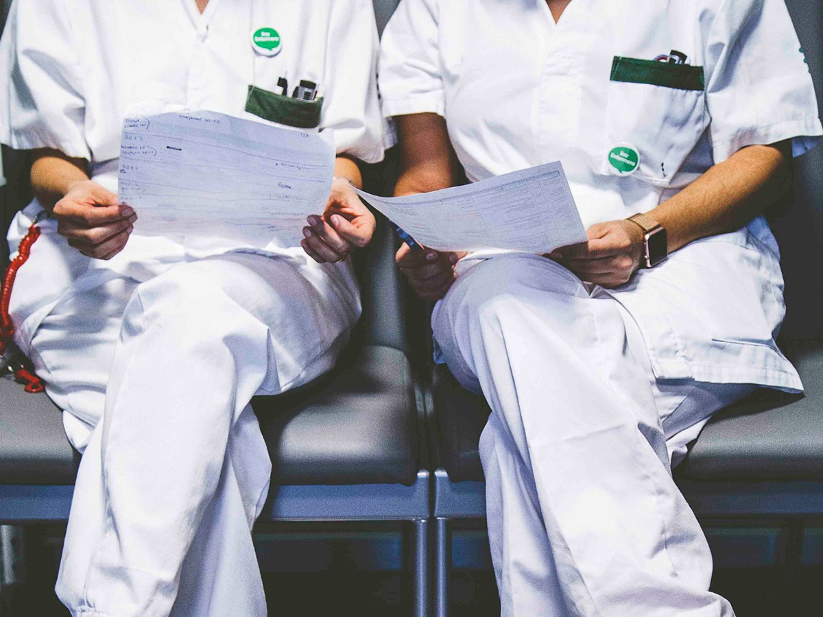 SATSE reclama a la gerente del SAS el desarrollo del acuerdo para reconocer el solape de enfermeras y fisioterapeutas